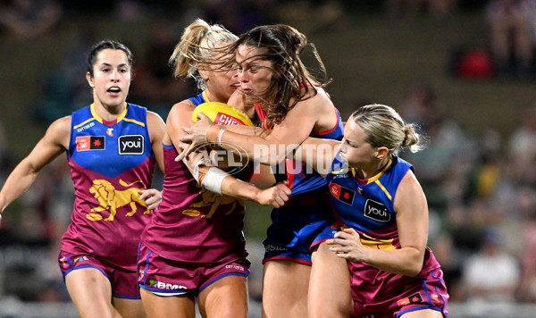 AFLW 2025 Round 11 - Brisbane v Melbourne - A-64174262