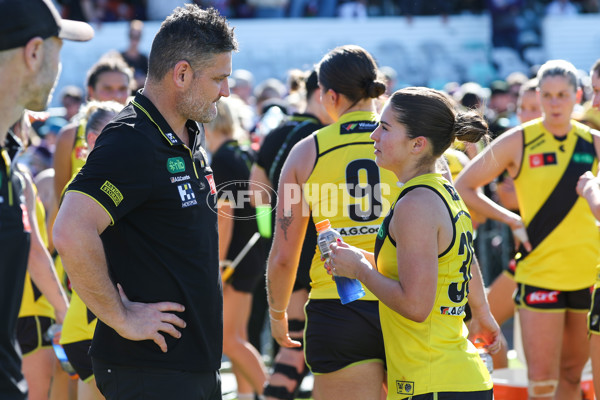 AFLW 2025 Round 11 - Fremantle v Richmond - A-64174270