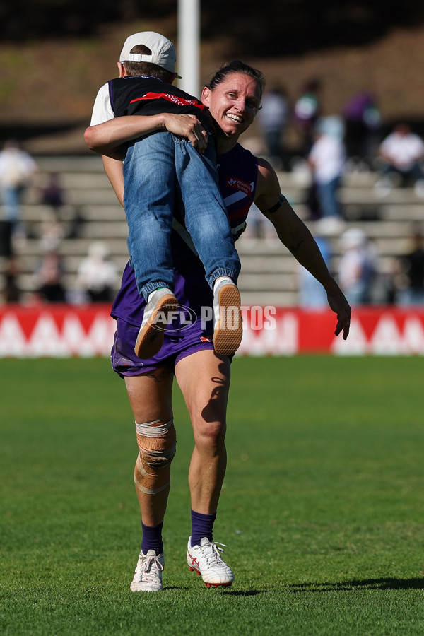 AFLW 2025 Round 11 - Fremantle v Richmond - A-64174272