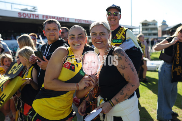 AFLW 2025 Round 11 - Fremantle v Richmond - A-64174274