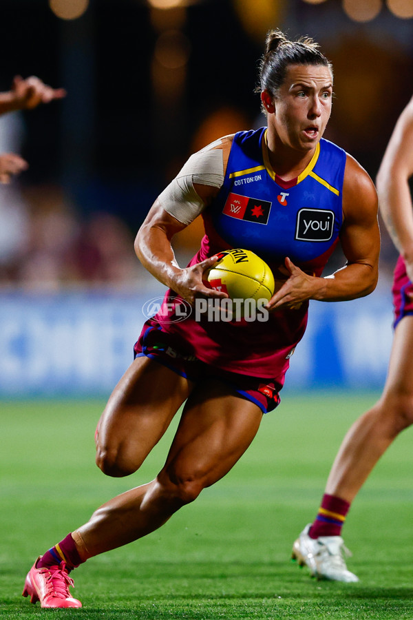 AFLW 2025 Round 11 - Brisbane v Melbourne - A-64175350