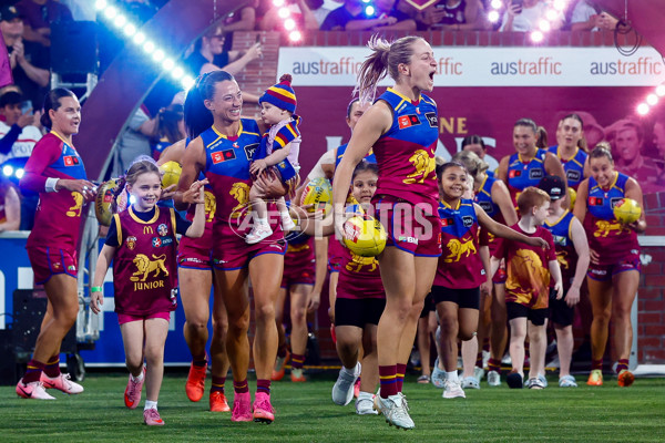 AFLW 2025 Round 11 - Brisbane v Melbourne - A-64175360