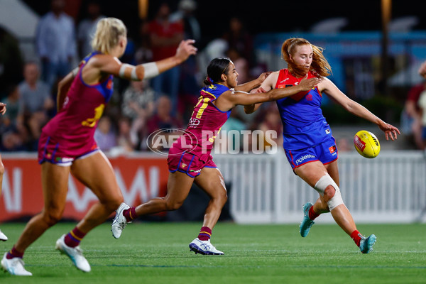 AFLW 2025 Round 11 - Brisbane v Melbourne - A-64176419
