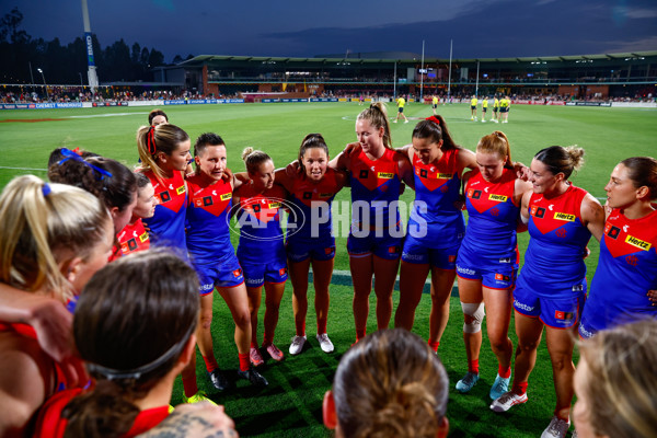 AFLW 2025 Round 11 - Brisbane v Melbourne - A-64176435