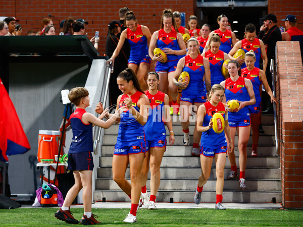 AFLW 2025 Round 11 - Brisbane v Melbourne - A-64176439