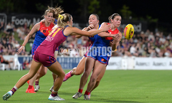 AFLW 2025 Round 11 - Brisbane v Melbourne - A-64176443