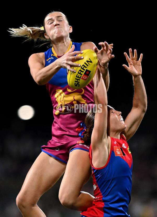 AFLW 2025 Round 11 - Brisbane v Melbourne - A-64176461