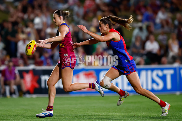 AFLW 2025 Round 11 - Brisbane v Melbourne - A-64176483