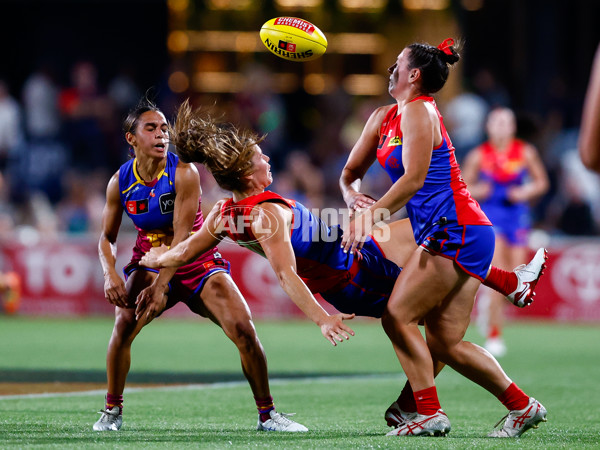 AFLW 2025 Round 11 - Brisbane v Melbourne - A-64176487
