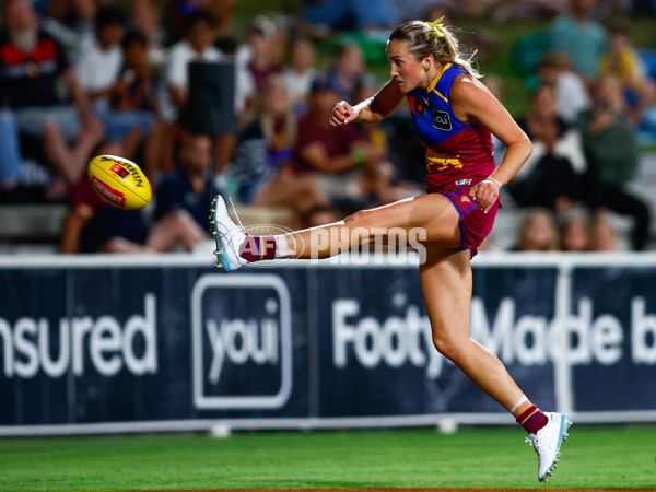 AFLW 2025 Round 11 - Brisbane v Melbourne - A-64177664
