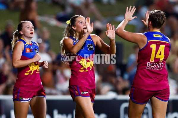 AFLW 2025 Round 11 - Brisbane v Melbourne - A-64177667