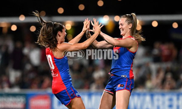 AFLW 2025 Round 11 - Brisbane v Melbourne - A-64177675
