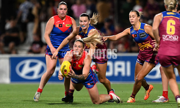 AFLW 2025 Round 11 - Brisbane v Melbourne - A-64177683