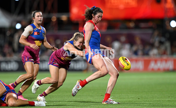 AFLW 2025 Round 11 - Brisbane v Melbourne - A-64179044