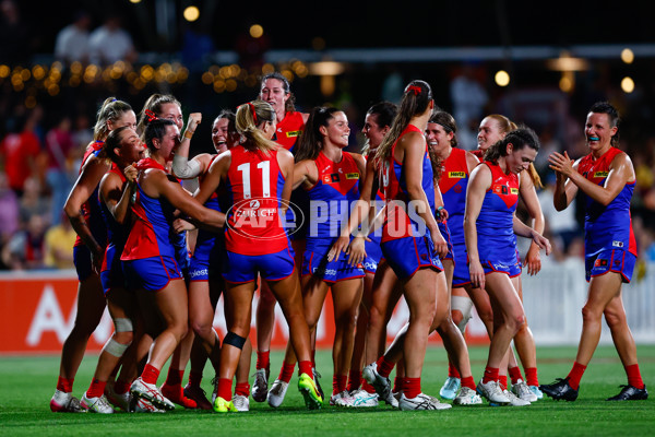 AFLW 2025 Round 11 - Brisbane v Melbourne - A-64179077