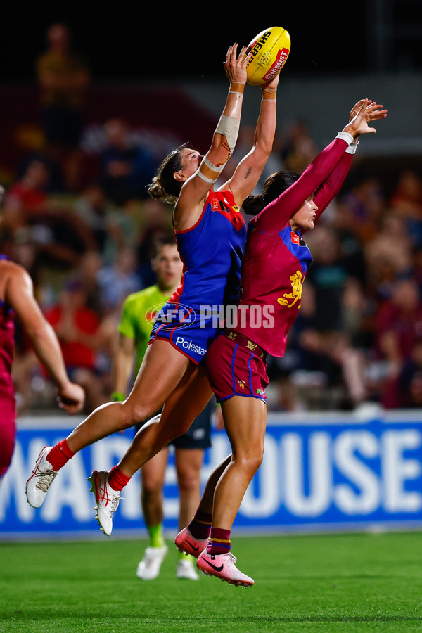 AFLW 2025 Round 11 - Brisbane v Melbourne - A-64179078