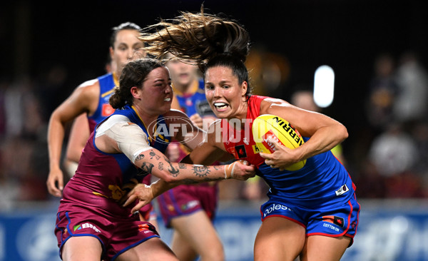 AFLW 2025 Round 11 - Brisbane v Melbourne - A-64179097