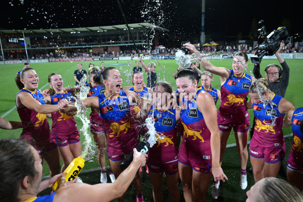 AFLW 2025 Round 11 - Brisbane v Melbourne - A-64179103