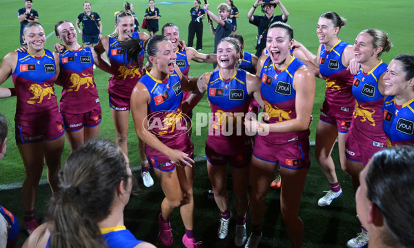 AFLW 2025 Round 11 - Brisbane v Melbourne - A-64179104