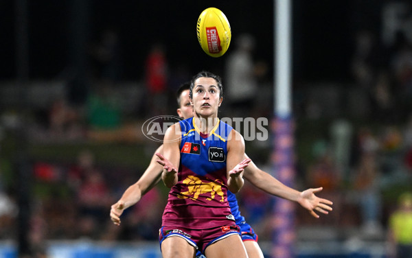 AFLW 2025 Round 11 - Brisbane v Melbourne - A-64180152