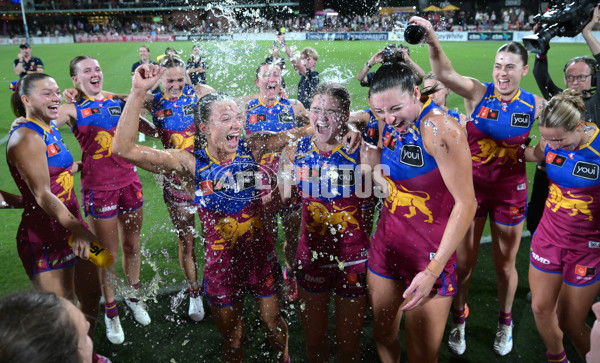 AFLW 2025 Round 11 - Brisbane v Melbourne - A-64180159