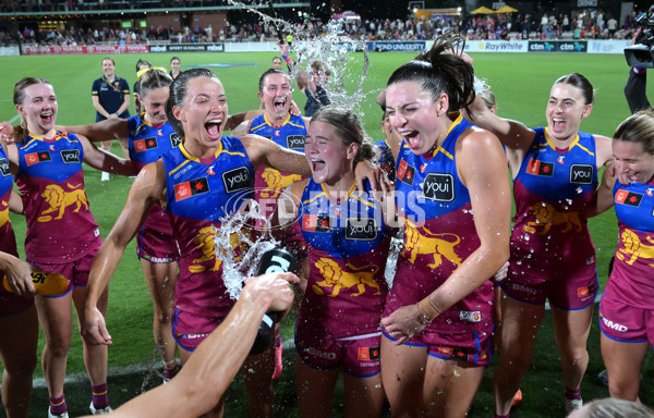 AFLW 2025 Round 11 - Brisbane v Melbourne - A-64180160