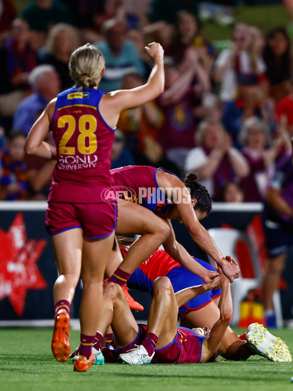 AFLW 2025 Round 11 - Brisbane v Melbourne - A-64180165