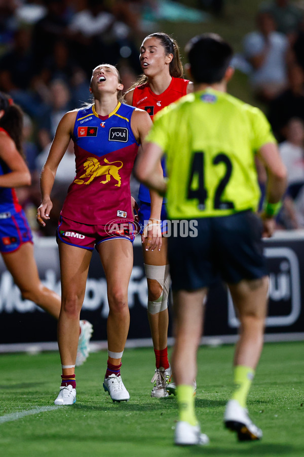 AFLW 2025 Round 11 - Brisbane v Melbourne - A-64180167