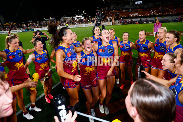 AFLW 2025 Round 11 - Brisbane v Melbourne - A-64180184