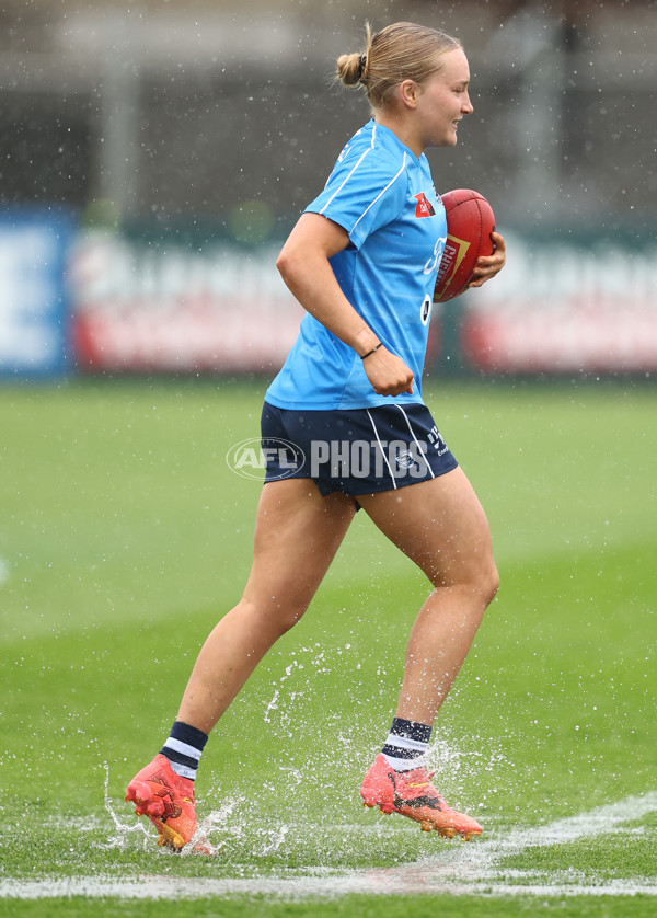 AFLW 2025 Round 11 - Western Bulldogs v Geelong - A-64180240