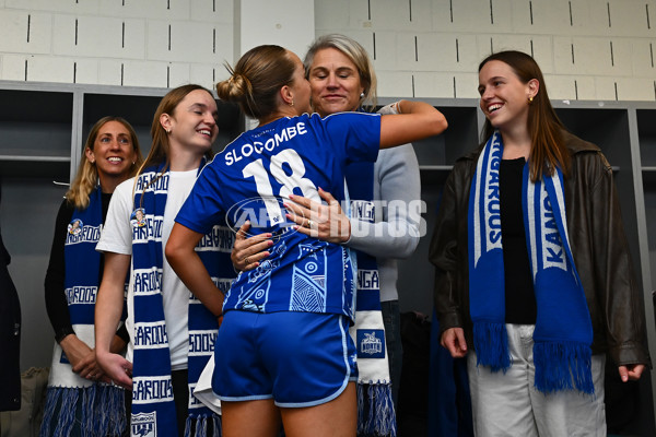 AFLW 2025 Round 11 - North Melbourne v St Kilda - A-64181525