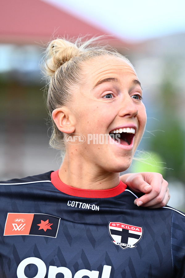 AFLW 2025 Round 11 - North Melbourne v St Kilda - A-64181540