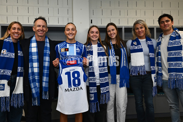 AFLW 2025 Round 11 - North Melbourne v St Kilda - A-64182690
