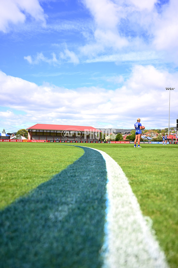 AFLW 2025 Round 11 - North Melbourne v St Kilda - A-64182701