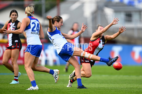AFLW 2025 Round 11 - North Melbourne v St Kilda - A-64184097
