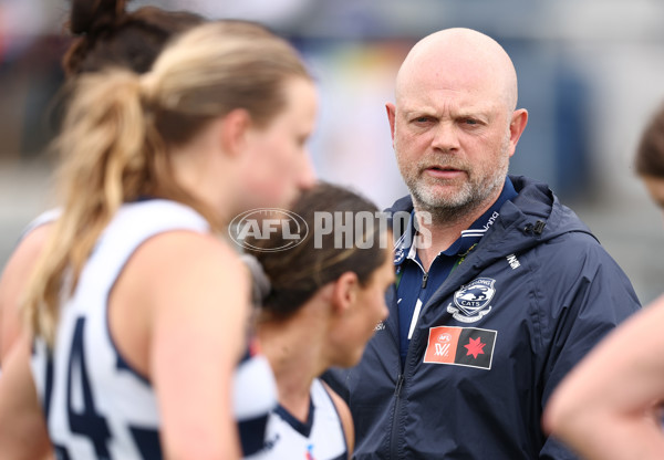 AFLW 2025 Round 11 - Western Bulldogs v Geelong - A-64184170