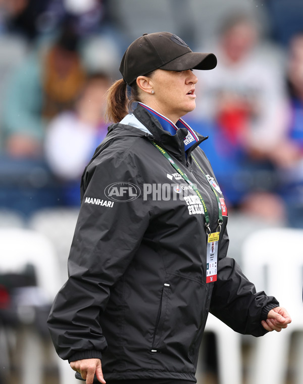 AFLW 2025 Round 11 - Western Bulldogs v Geelong - A-64184172