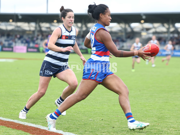 AFLW 2025 Round 11 - Western Bulldogs v Geelong - A-64184182
