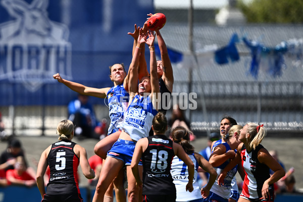 AFLW 2025 Round 11 - North Melbourne v St Kilda - A-64185009