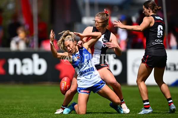 AFLW 2025 Round 11 - North Melbourne v St Kilda - A-64185031