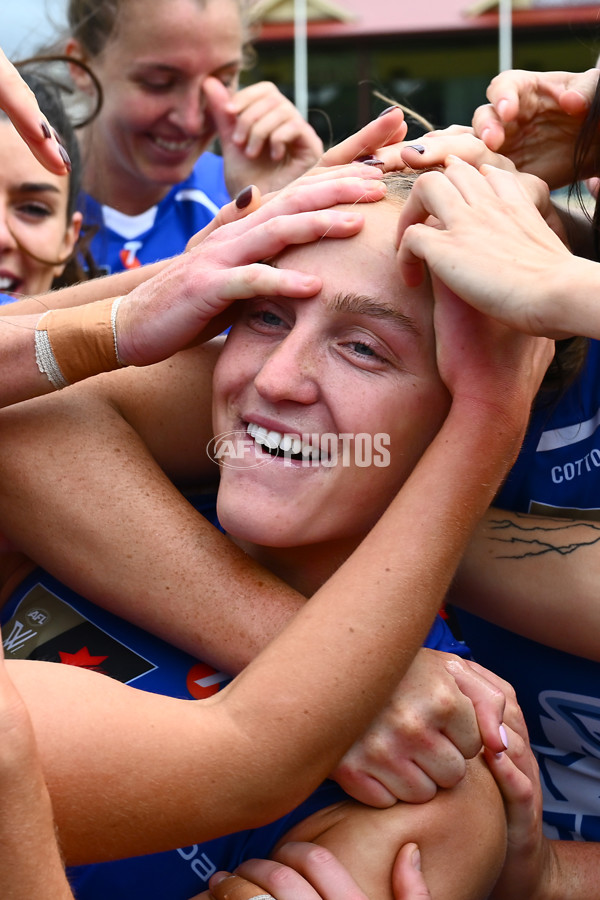 AFLW 2025 Round 11 - North Melbourne v St Kilda - A-64186973