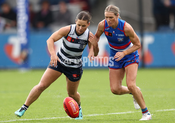 AFLW 2025 Round 11 - Western Bulldogs v Geelong - A-64187689