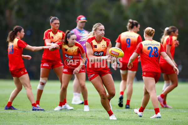 AFLW 2025 Round 11 - Gold Coast v Collingwood - A-64189409