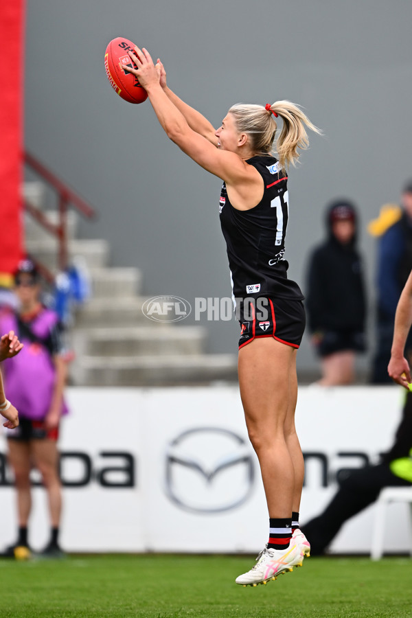 AFLW 2025 Round 11 - North Melbourne v St Kilda - A-64191789