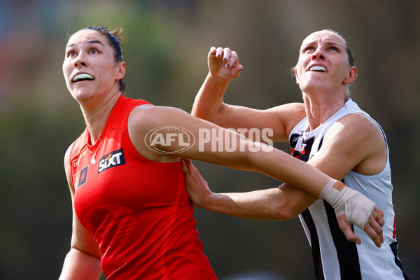 AFLW 2025 Round 11 - Gold Coast v Collingwood - A-64192815