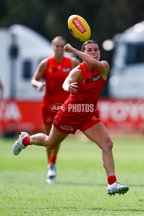 AFLW 2025 Round 11 - Gold Coast v Collingwood - A-64192827