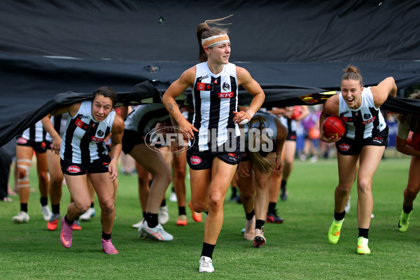 AFLW 2025 Round 11 - Gold Coast v Collingwood - A-64194499