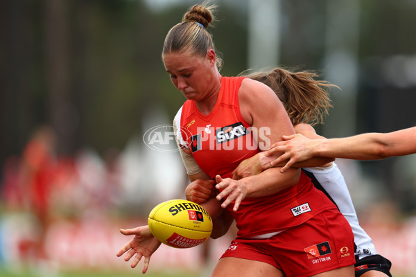 AFLW 2025 Round 11 - Gold Coast v Collingwood - A-64195421