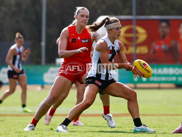 AFLW 2025 Round 11 - Gold Coast v Collingwood - A-64195422