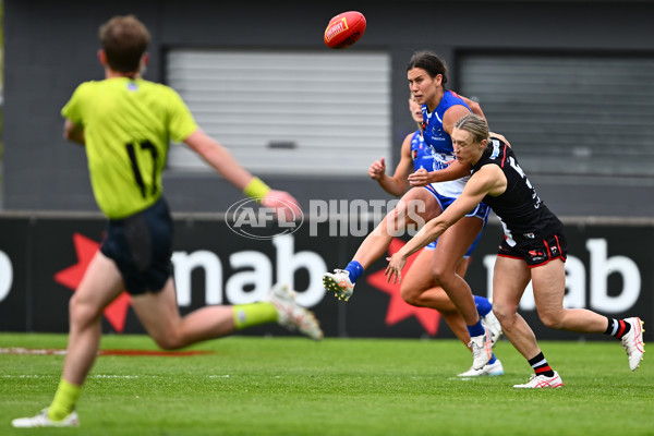 AFLW 2025 Round 11 - North Melbourne v St Kilda - A-64195476